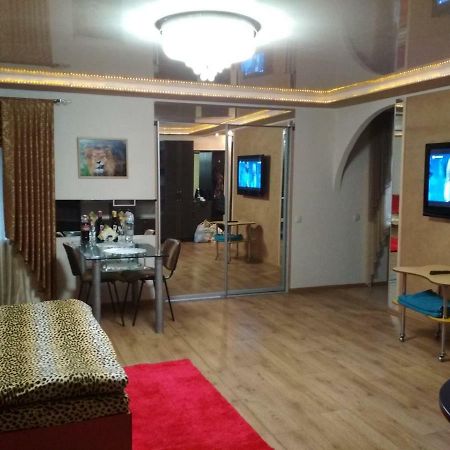 Studio Krivoy Rog Ngoại thất bức ảnh
