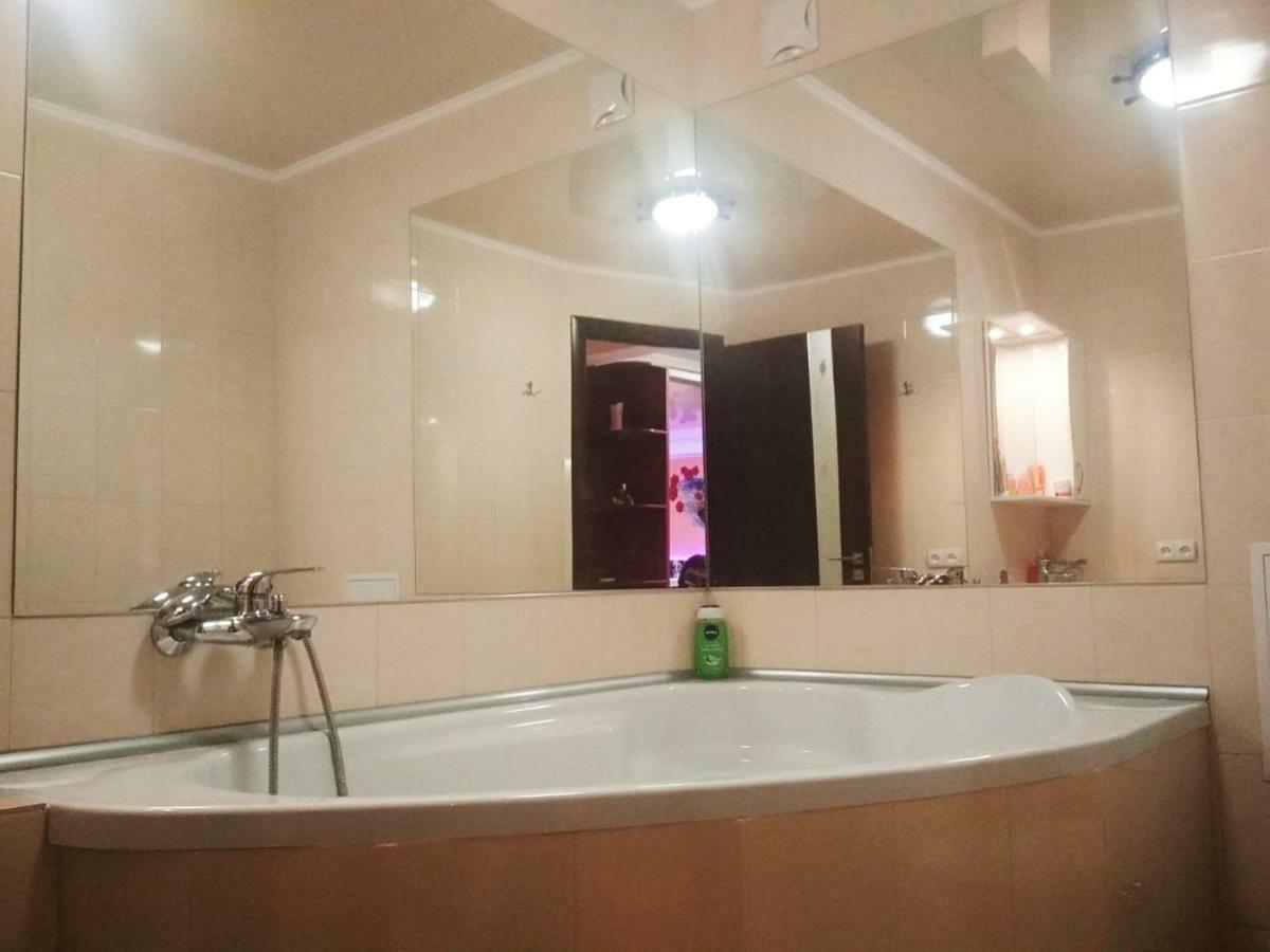Studio Krivoy Rog Ngoại thất bức ảnh